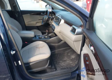 2017 Kia Sorento 2.4L Lx from USA, damaged, VIN 5XYPGDA33HG203691